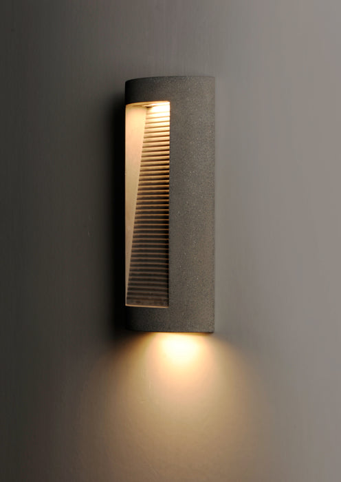 ET2 Boardwalk Medium LED Outdoor Wall Sconce Model: E14382-GSN