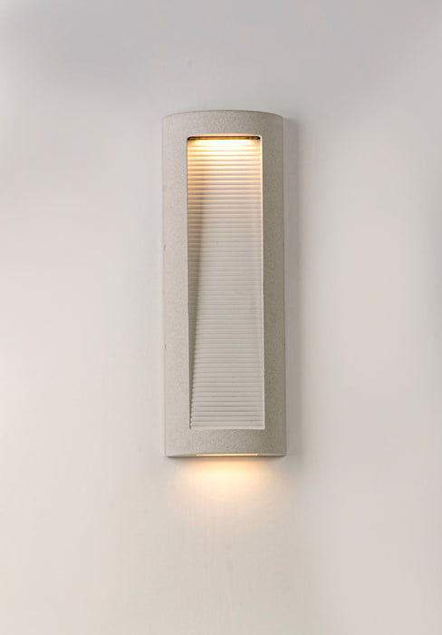 ET2 Boardwalk Large LED Outdoor Wall Sconce Model: E14384-SSN