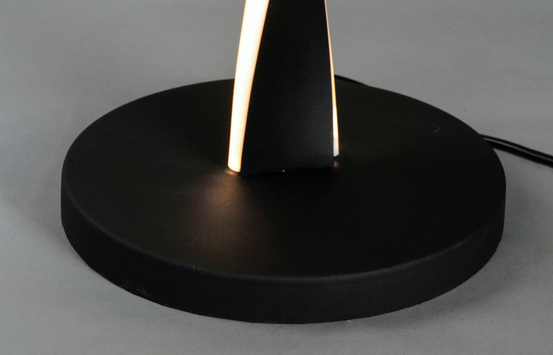 ET2 Pirouette LED Floor Lamp Model: E24159-BK