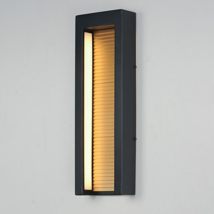 ET2 Alcove Large LED Outdoor Wall Sconce Model: E30106-BKGLD