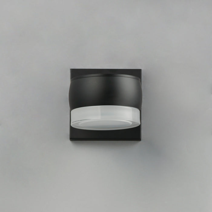 ET2 Modular Can 1-Light LED Sconce Model: E30161-10BK