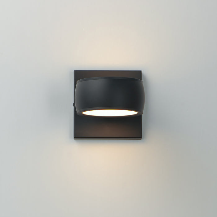 ET2 Modular 2-Light LED Outdoor Wall Sconce Model: E30170-BK