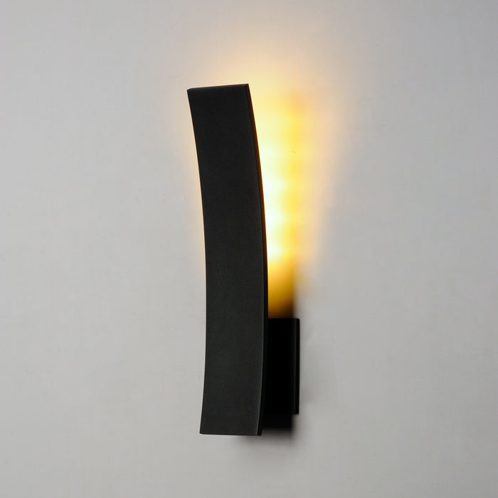 ET2 Alumilux: Prime LED Outdoor Wall Sconce Model: E41307-BK