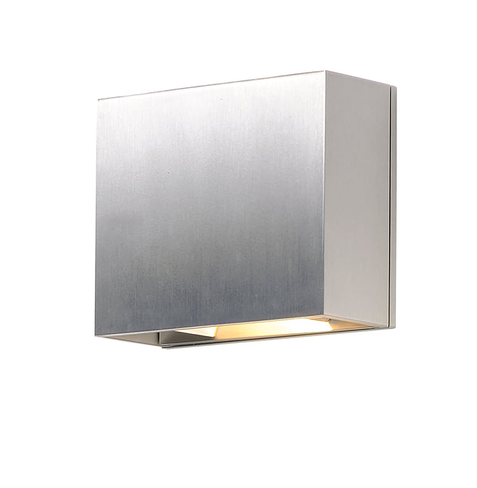 ET2 Alumilux: Cube LED Outdoor Wall Sconce Model: E41328-SA