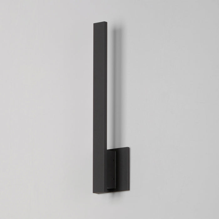 ET2 Alumilux: Line 18 LED Outdoor Wall Sconce Model: E41342-ABZ