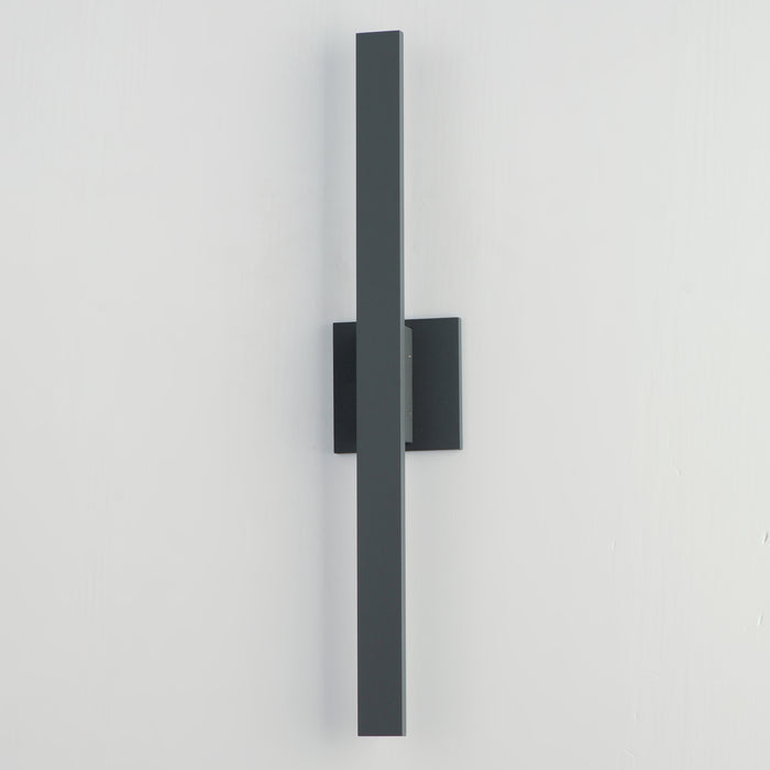 ET2 Alumilux: Line 24 LED Outdoor Wall Sconce Model: E41343-BZ