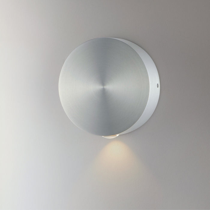 ET2 Alumilux: Glint LED Outdoor Wall Sconce Model: E41540-SA