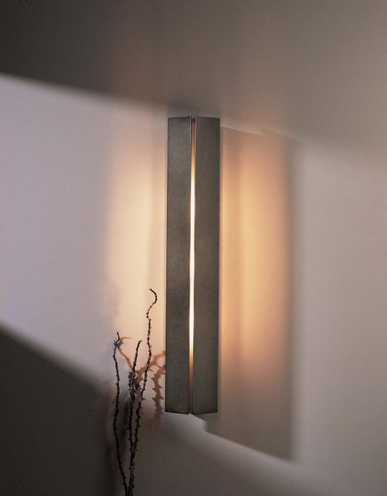 Hubbardton Forge Gallery Small Sconce Model: 217650-SKT-03-CC0202